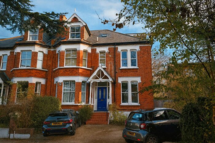 2 Bedroom Flat For Sale In Perth Road, Beckenham, BR3