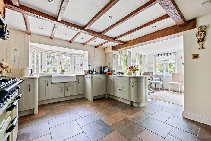 4 Bedroom Detached House For Sale In Middlemoor, Tavistock, PL19