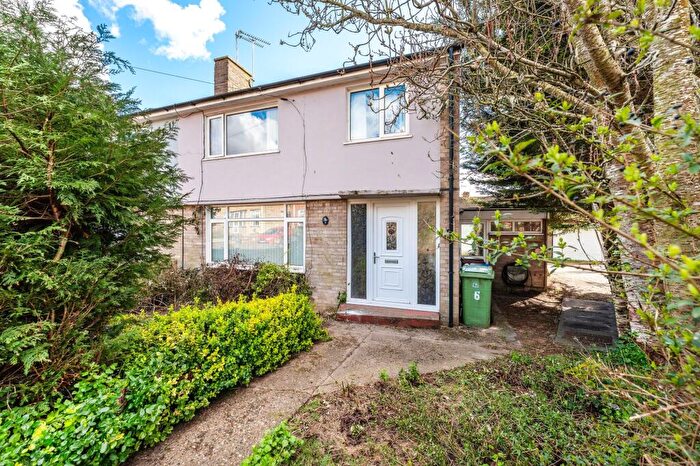 3 Bedroom Semi Detached House For Sale In Paine Road, Heartsease, NR7