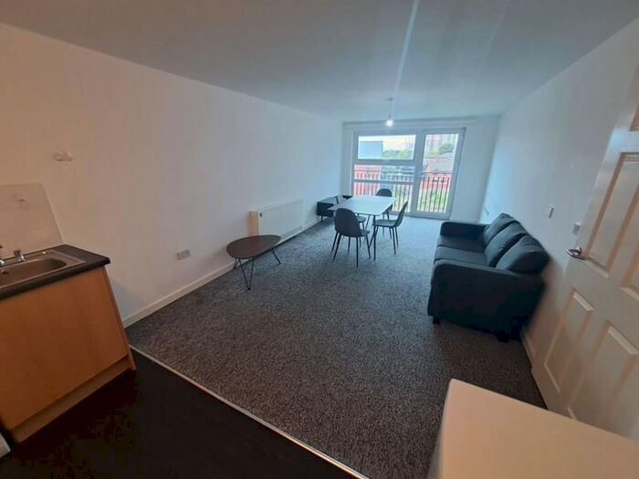 2 Bedroom Flat To Rent In Carriage Grove, Bootle, L20