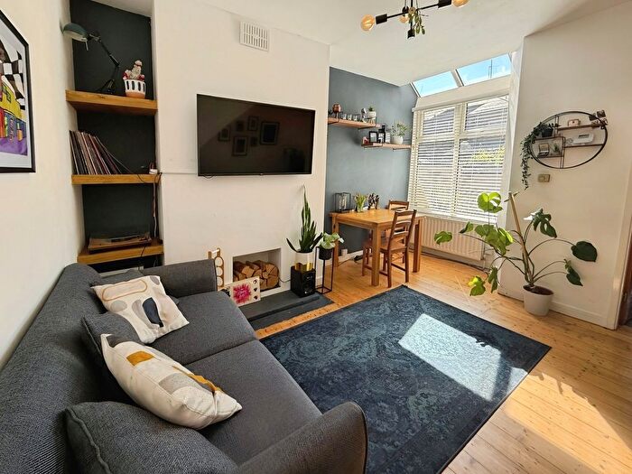 3 Bedroom Terraced House To Rent In Regent Avenue, Manchester, Greater Manchester, M14