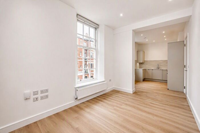 1 Bedroom Terraced House To Rent In Summerland Garden, Muswell Hill, N10