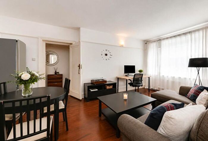 1 Bedroom Apartment For Sale In Howitt Close, Belsize Park, NW3