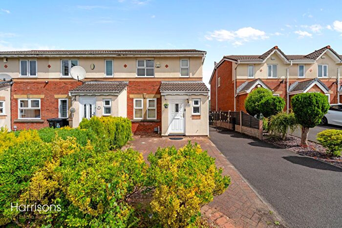 3 Bedroom Terraced House To Rent In Cranberry Drive, Bolton, BL3