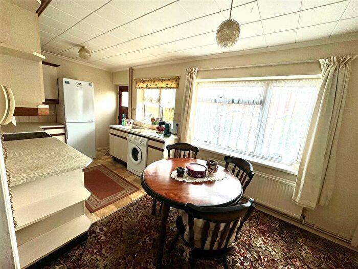 3 Bedroom Semi-Detached House For Sale In Yewdale Crescent, Coventry, West Midlands, CV2