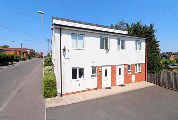 2 Bedroom Semi-Detached House For Sale In Albert Street, Fleet, GU51