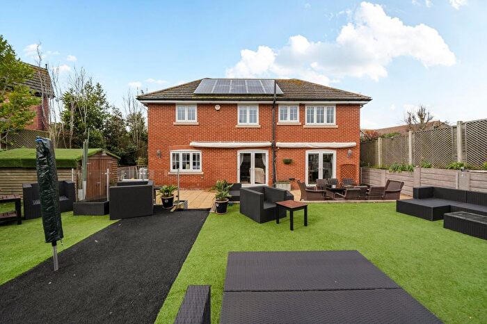 4 Bedroom Detached House For Sale In Hustlings Drive, Eastchurch, ME12