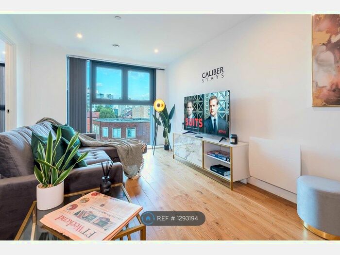 2 Bedroom Flat To Rent In Luxury 2 Bedrooms, Birmingham B15