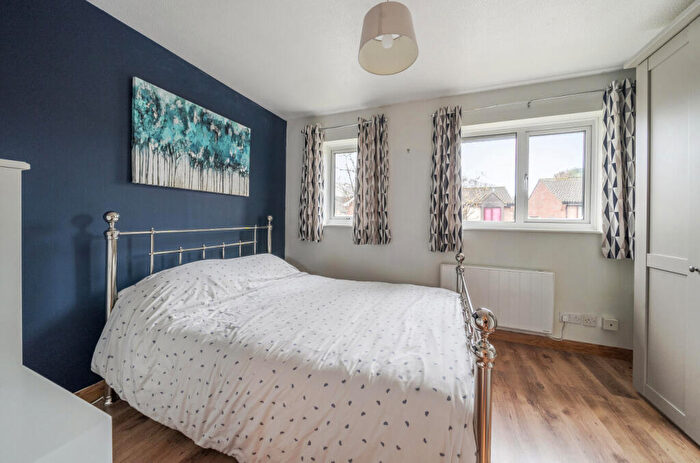 2 Bedroom Terraced House For Sale In Hythe Close, Bracknell, Berkshire, RG12