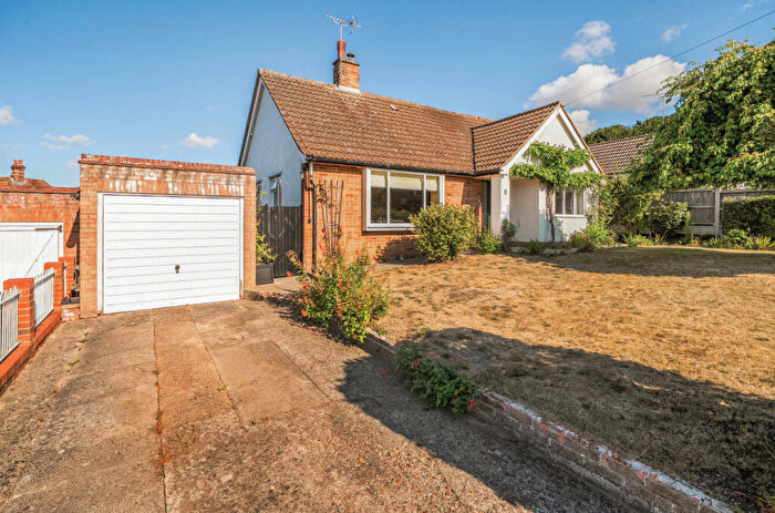 4 Bedroom Detached House For Sale In Castle Close, Castle Hedingham, Halstead, CO9