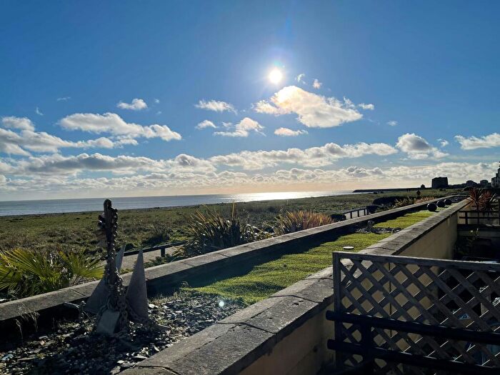 2 Bedroom Apartment To Rent In Chatham Court, Chatham Green, Sovereign Harbour North, Eastbourne, East Sussex, BN23