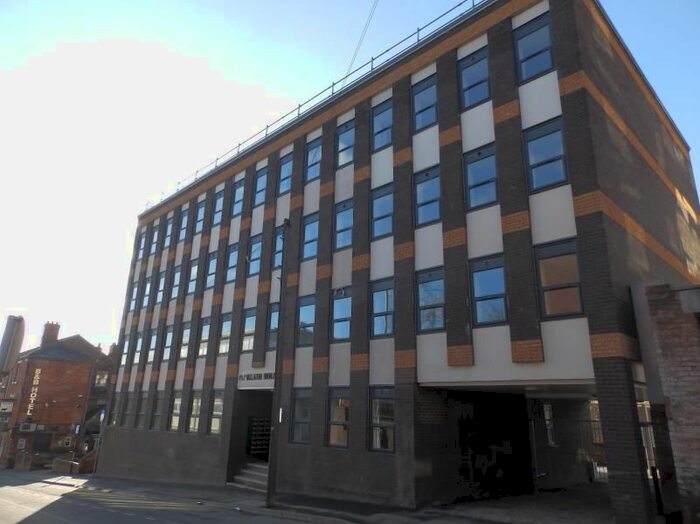 1 Bedroom Flat To Rent In Bayheath House, Central Wakefield, WF1