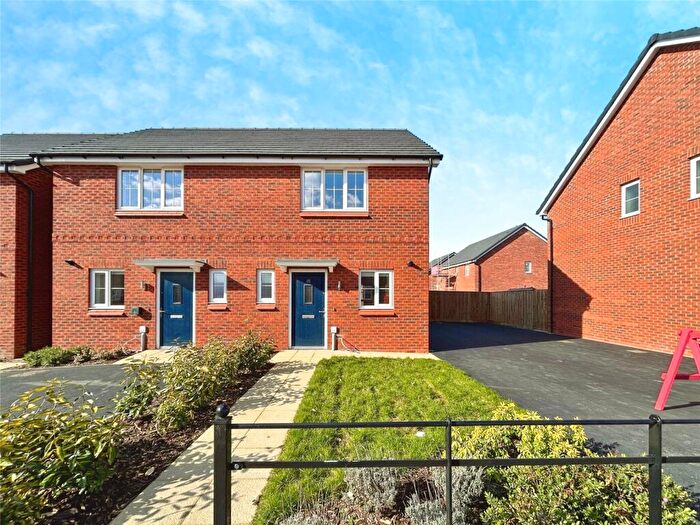 2 Bedroom Semi-Detached House To Rent In Laura Avenue, Nottingham, NG5