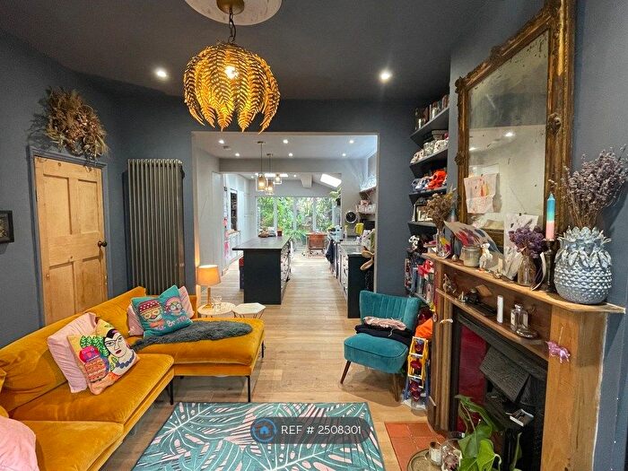 3 Bedroom Terraced House To Rent In Acacia Road, London, E17