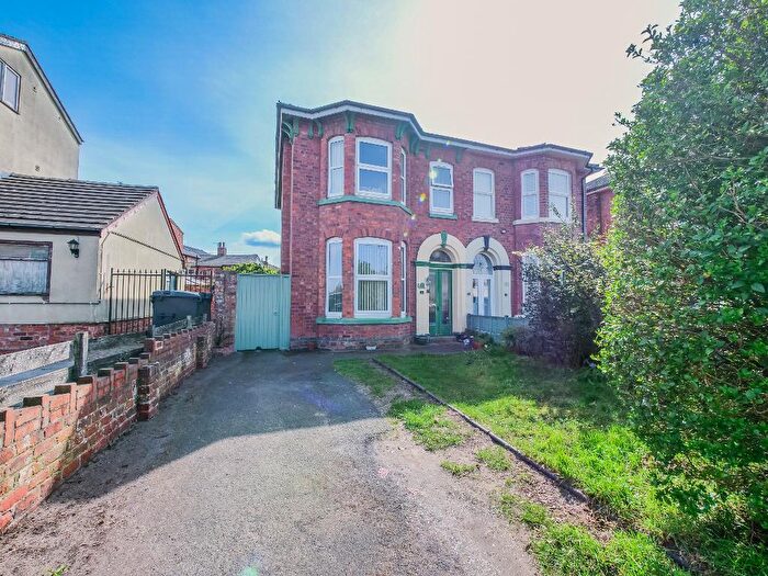 3 Bedroom Semi Detached House For Sale In Zetland Street, Southport, Merseyside, PR9