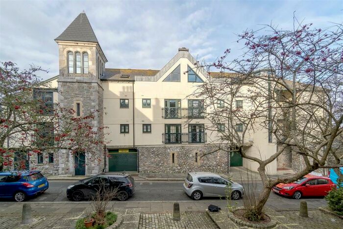 1 Bedroom Apartment To Rent In Castle Street, The Barbican, Plymouth, PL1