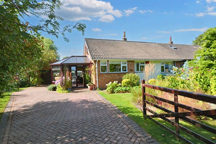 2 Bedroom Semi-Detached Bungalow For Sale In Amen Corner, Caunton, Newark, NG23