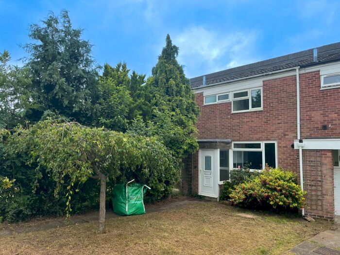3 Bedroom Terraced House To Rent In The Severn, Daventry, NN11