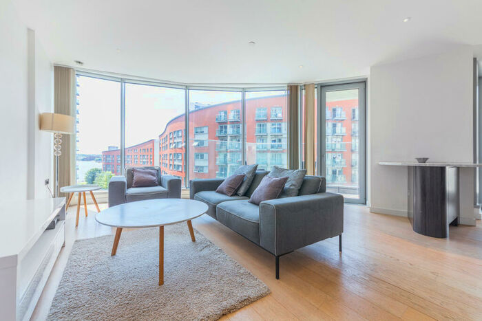 2 Bedroom Apartment To Rent In Biscayne Avenue, London, E14