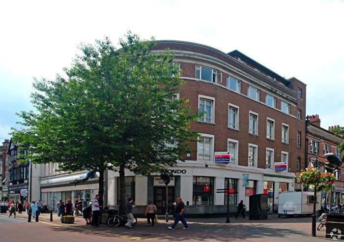 1 Bedroom Apartment To Rent In Station Street, Burton-On-Trent, DE14