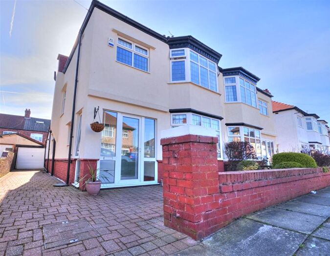 3 Bedroom Semi Detached House For Sale In Duddingston Avenue, Crosby, Liverpool, L23