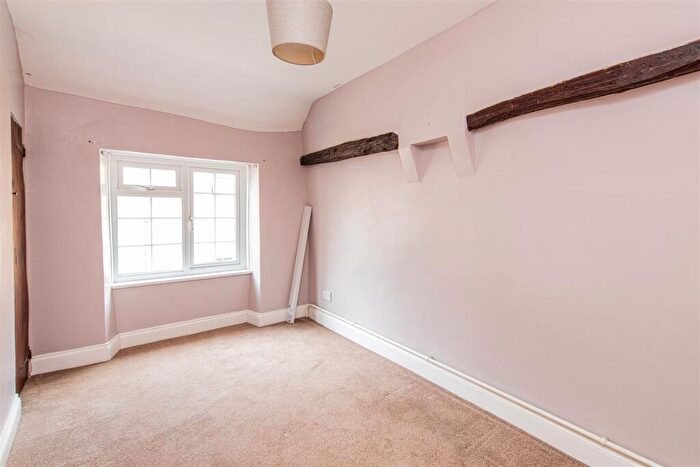 2 Bedroom Terraced House To Rent In Queen Street, Geddington, Kettering, NN14