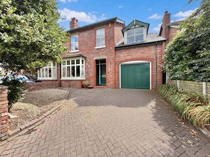 4 Bedroom Semi-Detached House For Sale In Gravel Lane, Wilmslow, SK9
