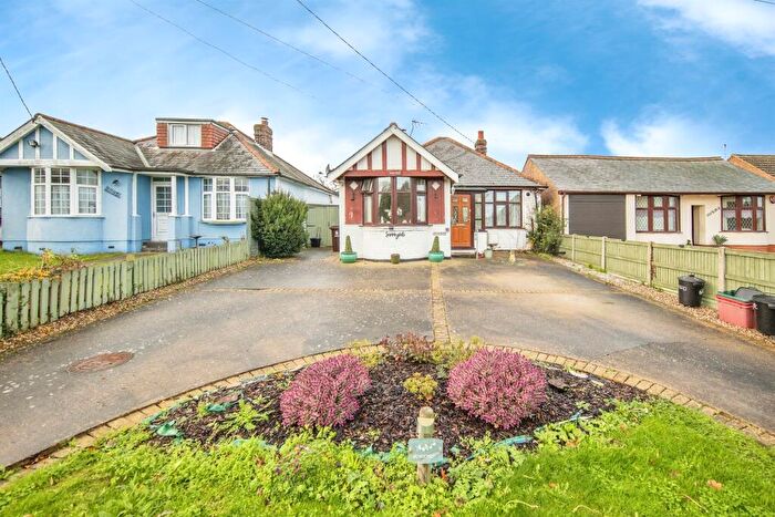2 Bedroom Detached Bungalow For Sale In Clacton Road, Weeley, Clacton-On-Sea, CO16