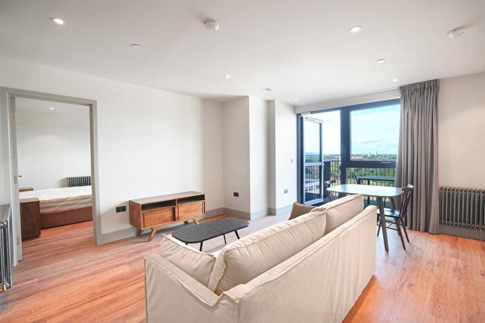 1 Bedroom Flat To Rent In Ashley Road, London, N17