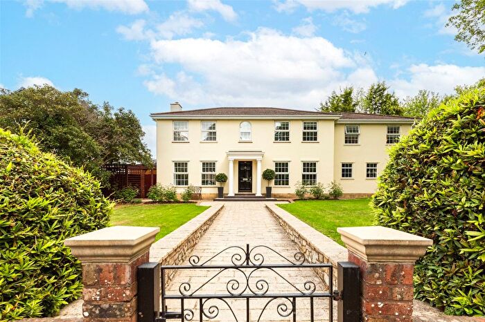 5 Bedroom Detached House For Sale In Hill House Road, Downend, Bristol, BS16