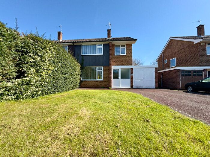 3 Bedroom Semi Detached House For Sale In Wroxham Drive, Wollaton, NG8