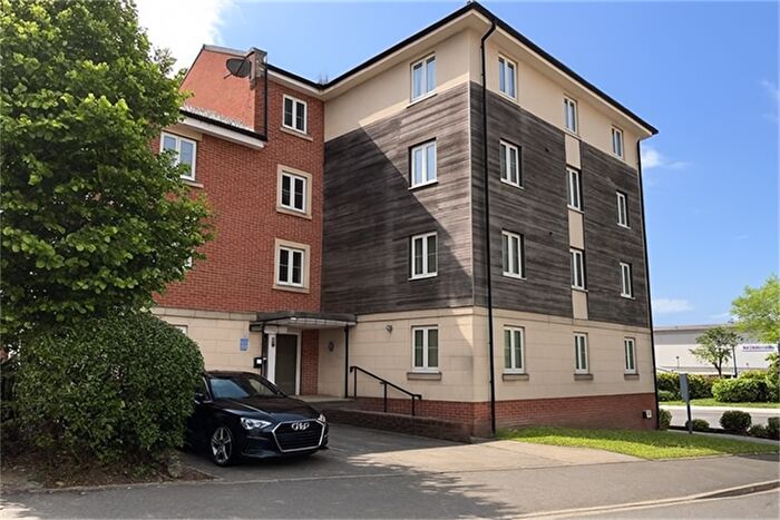2 Bedroom Flat To Rent In Bedroom Property In Ffordd James Mcghan, Grangetown, Cardiff, CF11