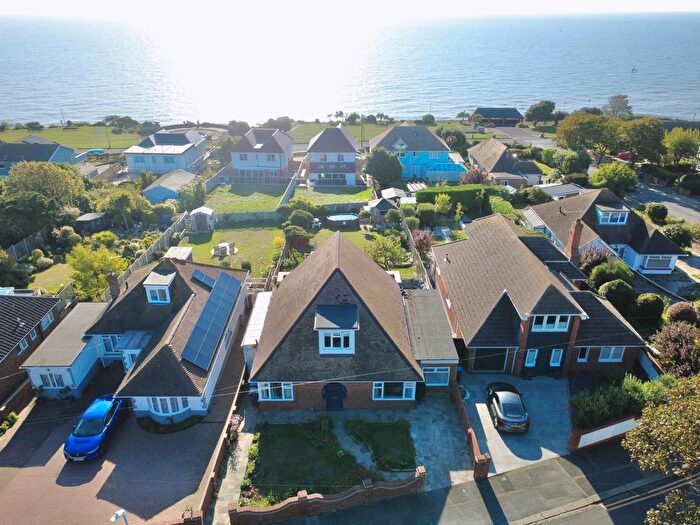 3 Bedroom Bungalow For Sale In Winterstoke Crescent, Ramsgate, CT11