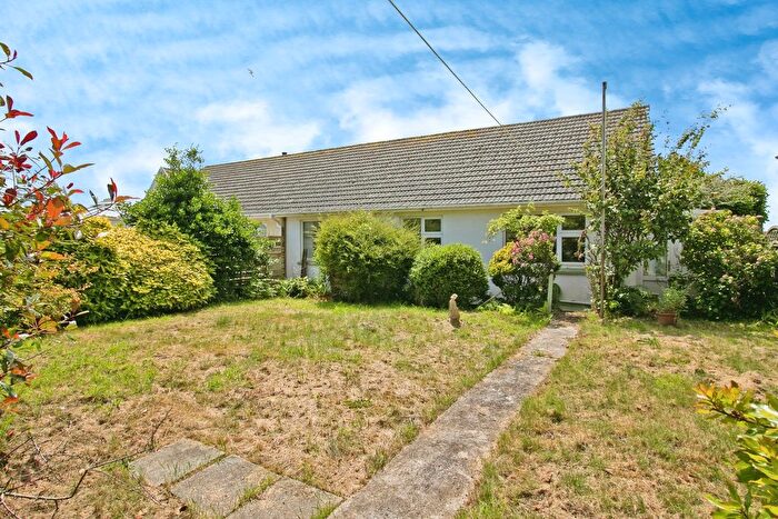 2 Bedroom Bungalow For Sale In Green Crescent, Helston, Cornwall, TR13