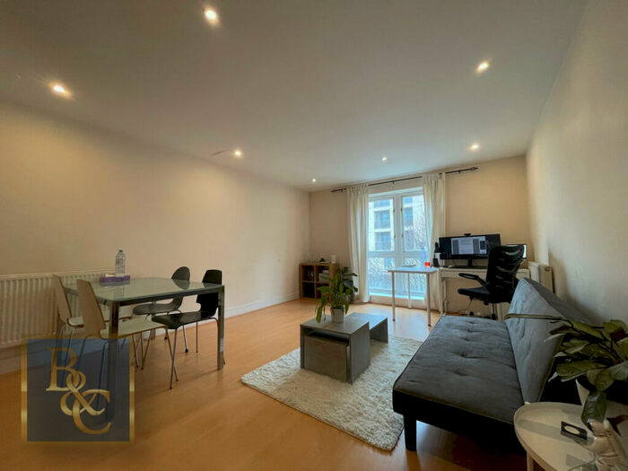 1 Bedroom Apartment To Rent In Seward Street, London, EC1V