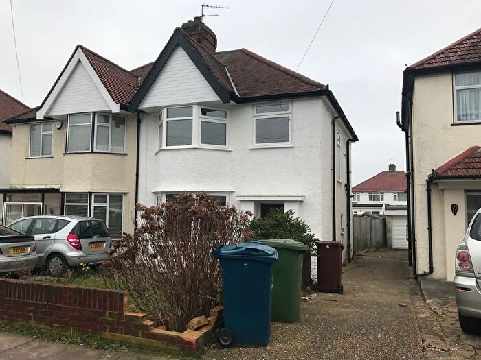 3 Bedroom Semi-Detached House To Rent In Haverford Way, Edgware, HA8