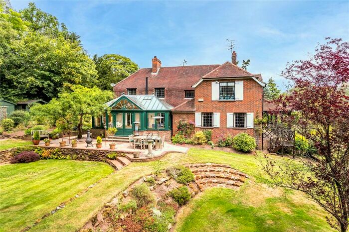 4 Bedroom Detached House For Sale In Stone Street Road, Sevenoaks, TN15