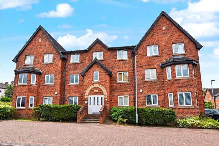 2 Bedroom Apartment For Sale In Pavilion Close, Stanningley, Pudsey, West Yorkshire, LS28