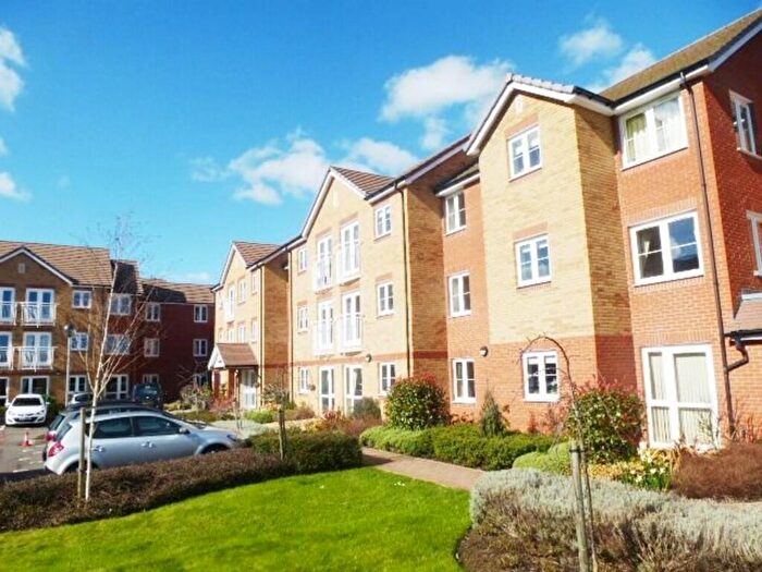 1 Bedroom Apartment To Rent In Goodes Court, Royston, SG8
