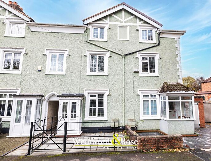 3 Bedroom Town House For Sale In Tibbets Lane, Harborne, Birmingham, B17