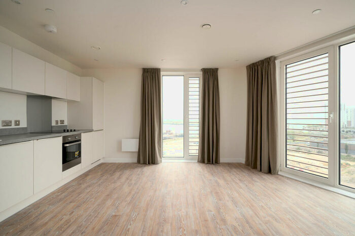 2 Bedroom Flat To Rent In The Kell, Gillingham Gate Road, Gillingham, ME4