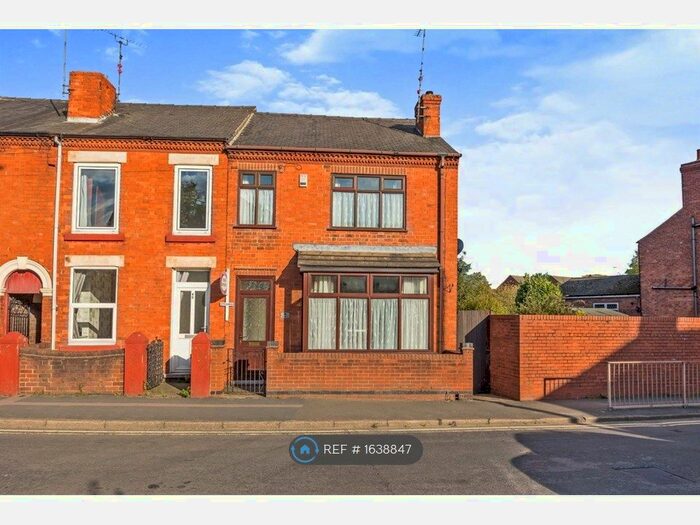 3 Bedroom Detached House To Rent In Loscoe Road, Heanor, DE75