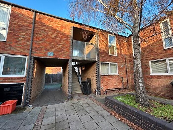 1 Bedroom Apartment To Rent In Lobelia Mews, Basildon, Essex, SS15