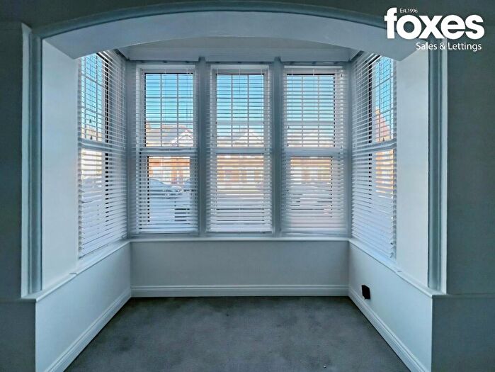 1 Bedroom Apartment To Rent In Talbot Road, Bournemouth, Dorset, BH9