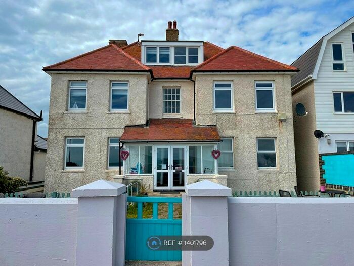 1 Bedroom Flat To Rent In Marine Parade, Hythe, CT21