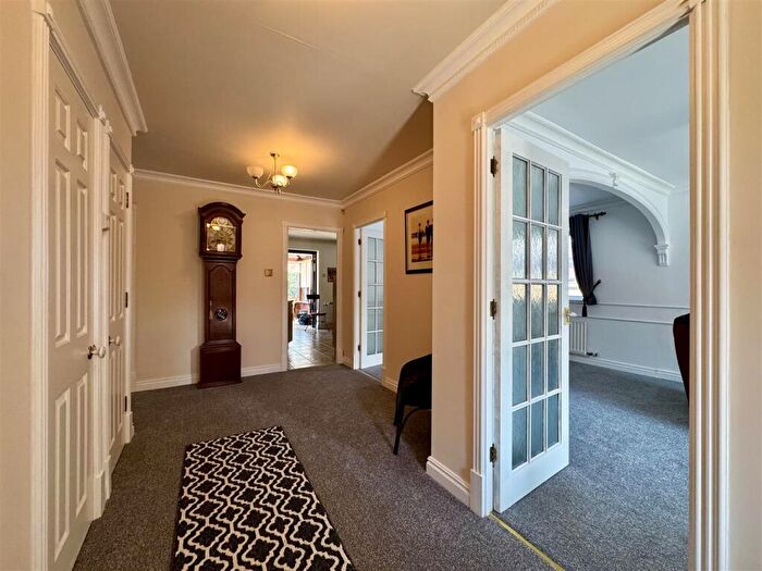 3 Bedroom Detached Bungalow For Sale In Harringay Drive, Stourbridge, DY8
