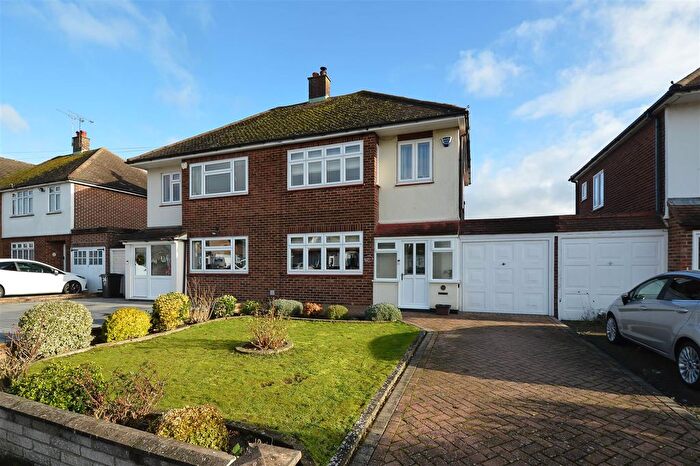 3 Bedroom Semi-Detached House For Sale In Clavering Gardens, West Horndon, Brentwood, CM13