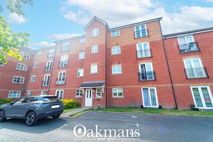 2 Bedroom Apartment For Sale In Design Close, Bromsgrove, Worcestershire, B60