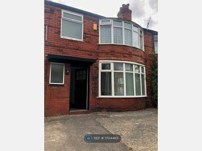 4 Bedroom Semi-Detached House To Rent In Fairholme Road, Manchester, M20