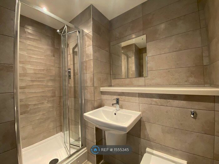 Studio To Rent In Plaza Boulevard, Liverpool, L8